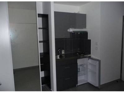 photo1