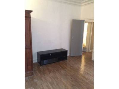photo1