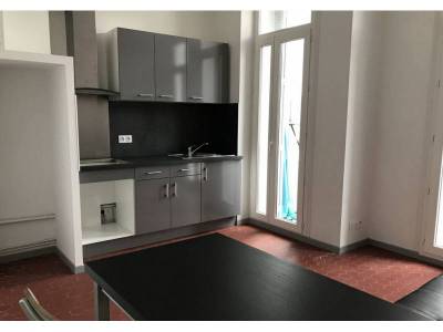 photo1