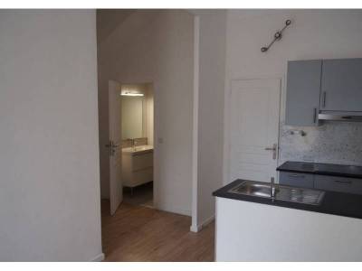 photo1