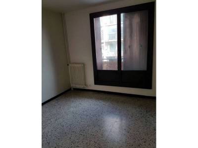 photo1