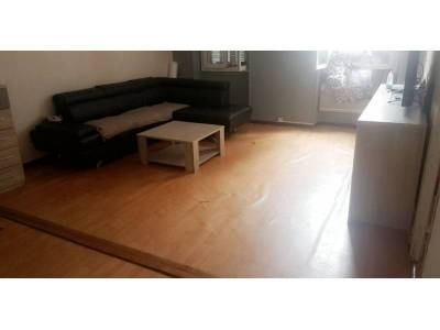 photo1