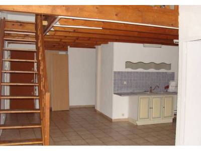 photo1
