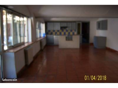 photo1