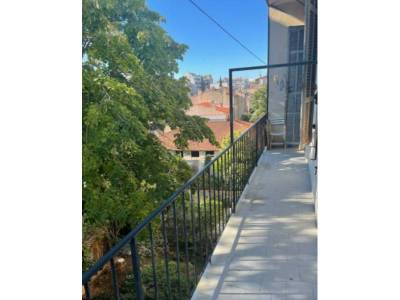 Le balcon