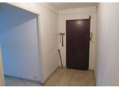 photo1