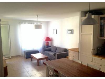 photo1