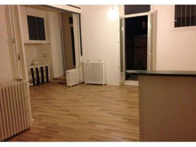 photo1