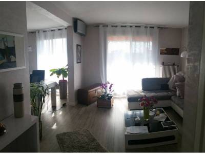 Photo1