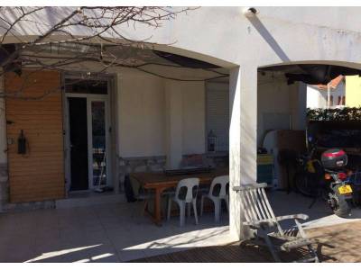 Photo1